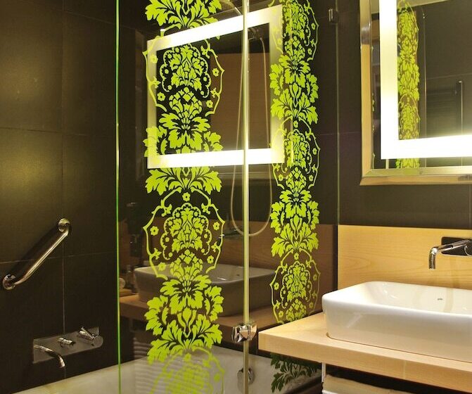 غرفة قياسية, Doubletree By Hilton Hotel Girona