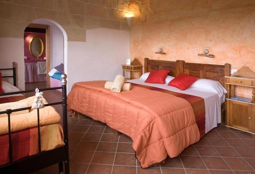 Люкс Семейный 2 Спальни, Agroturismo Matxani Gran