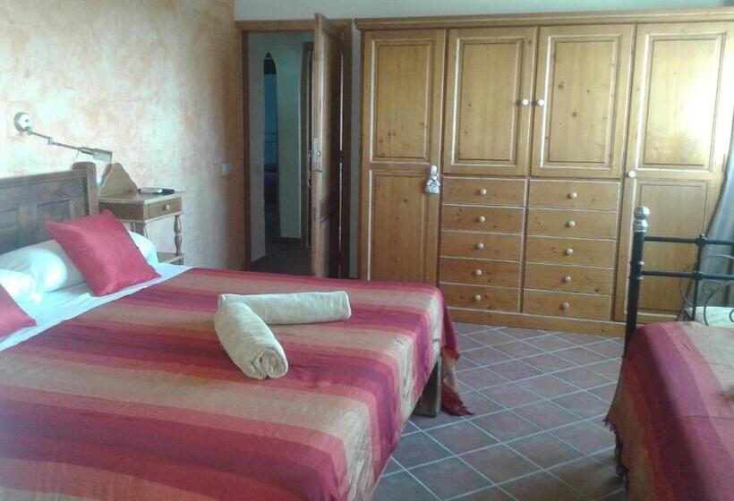 Вилла 4 Спальни, Agroturismo Matxani Gran
