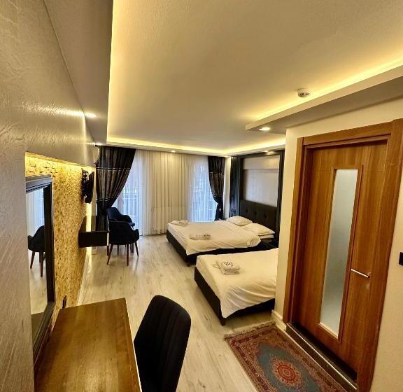اتاق استاندارد سه نفره, Sirkeci Quietness