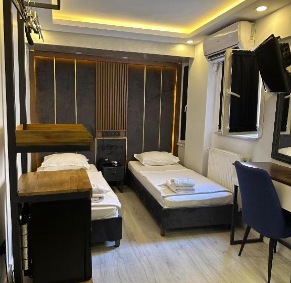 اتاق اکونومی, Sirkeci Quietness