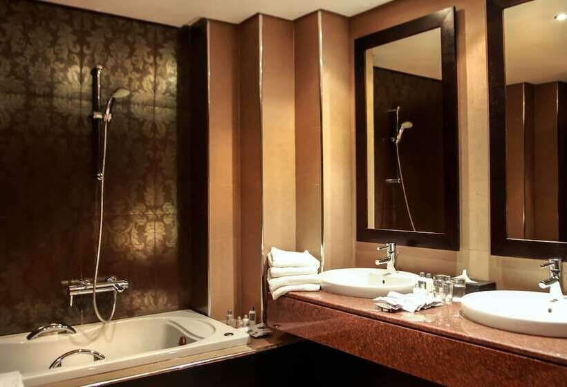 Люкс, The Russelior Hotel & Spa