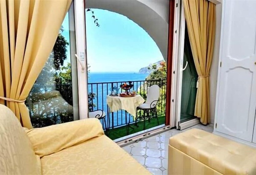 Полулюкс Вид на Море, Albergo La Conca Azzurra