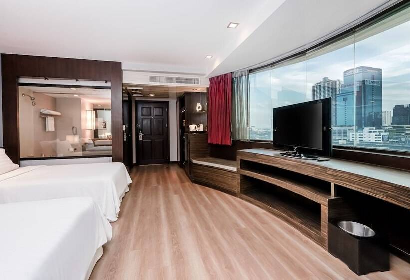 Quarto Executivo, Aone Bangkok