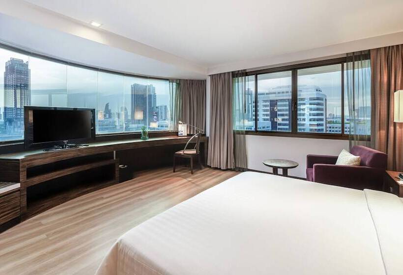 Quarto Executivo, Aone Bangkok
