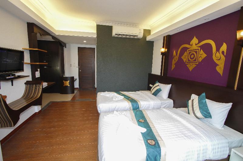Номер Deluxe Вид на Бассейн, Baan Grood Arcadia Resort & Spa