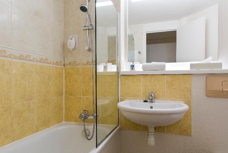 Номер Стандарт, Comfort Hotel Etampes