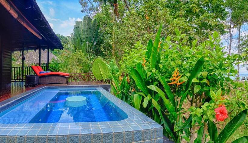 Вилла с 1 спальней и бассейном, Bunga Raya Island Resort & Spa