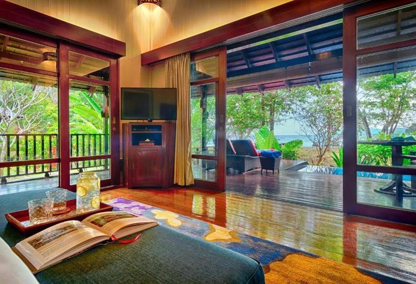 Вилла с 1 спальней и бассейном, Bunga Raya Island Resort & Spa