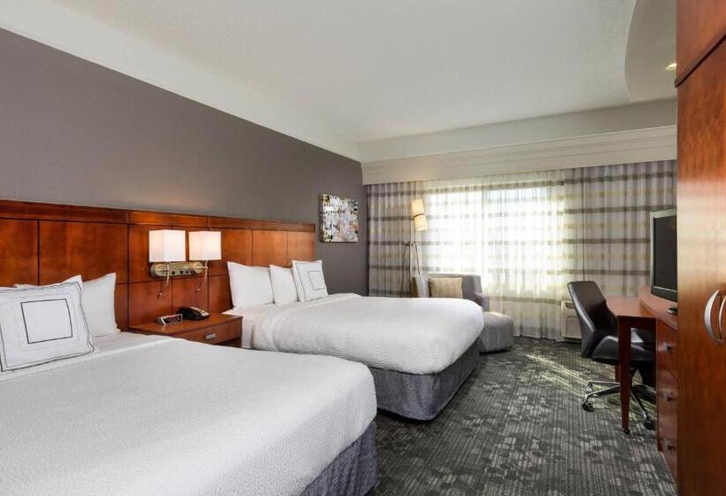 Номер Executive, Courtyard By Marriott Houston Galleria