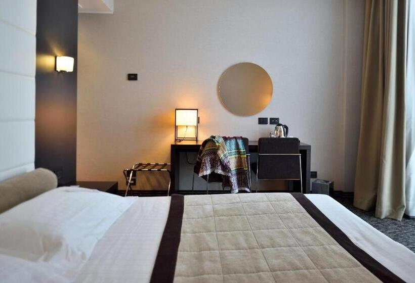 Номер Стандарт, H2c Hotel Milanofiori