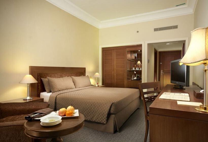 Номер Deluxe, Singgasana Hotel Makassar