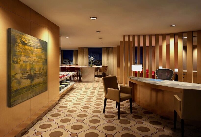 Люкс Повышенной Комфортности, Doubletree By Hilton Hotel Kuala Lumpur
