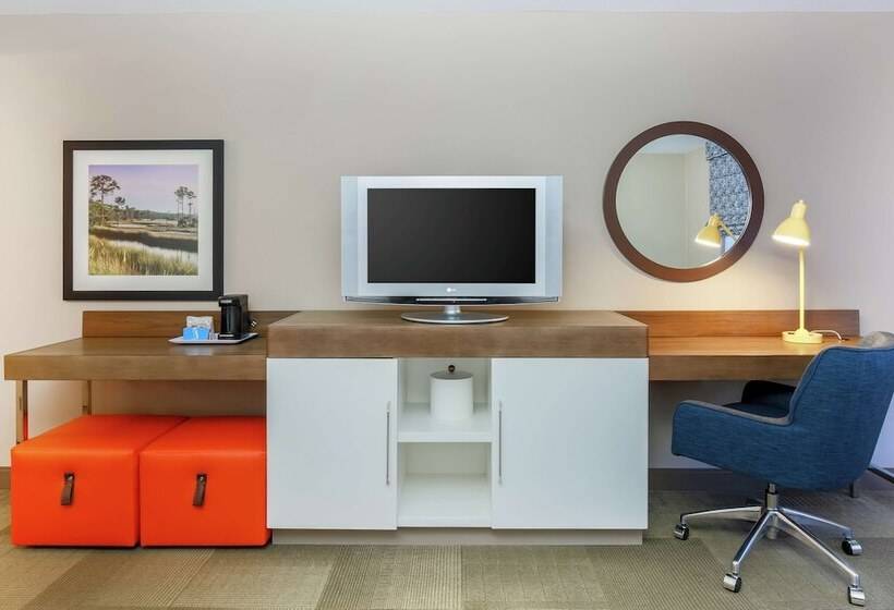 身障者適用スタンダードルーム, Hampton Inn & Suites Tallahassee I 10/thomasville Road, Fl