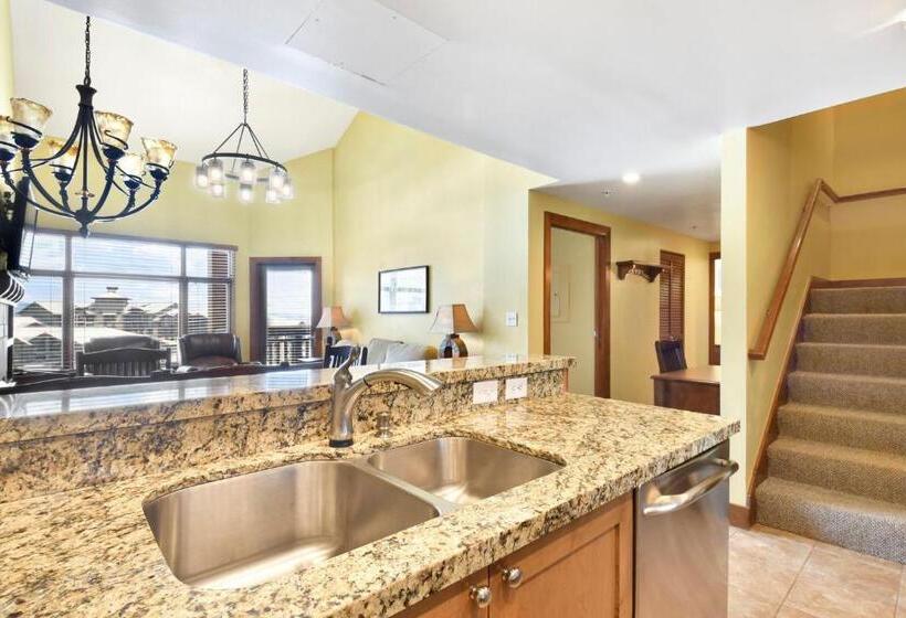 Апартаменты 2 Спальни, Sundial Lodge By Park City   Canyons Village