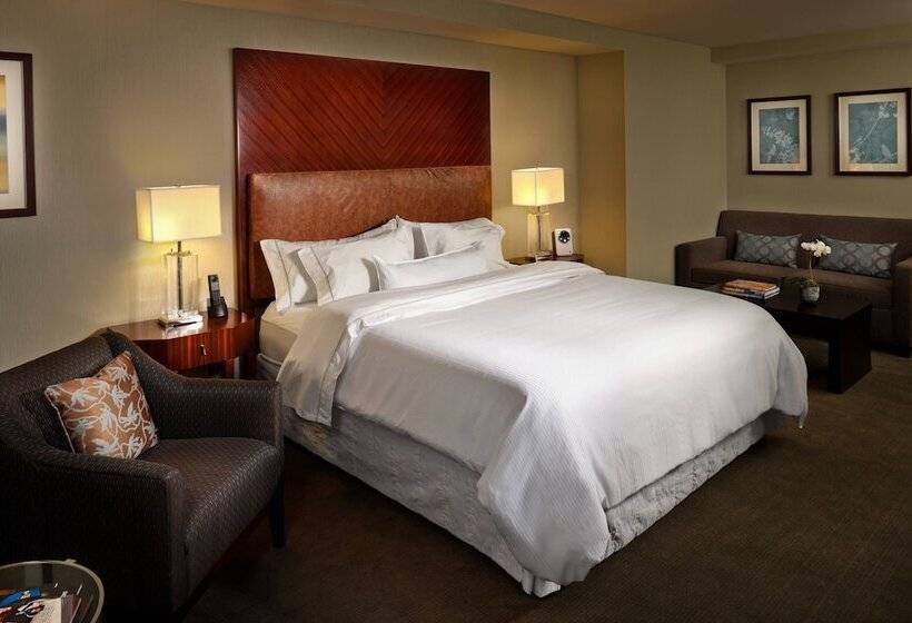 Номер Deluxe, The Westin Book Cadillac Detroit