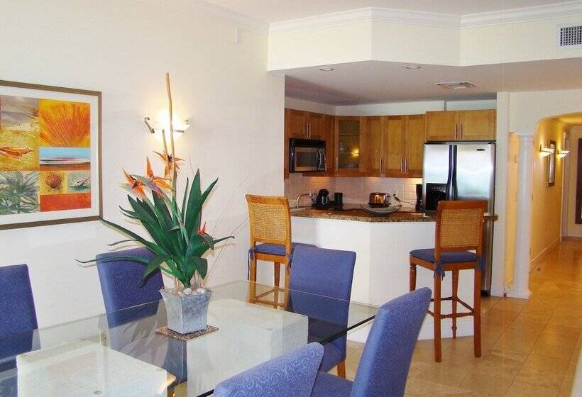 ویلای 2 خوابه با چشم‌انداز دریا, Villa Renaissance