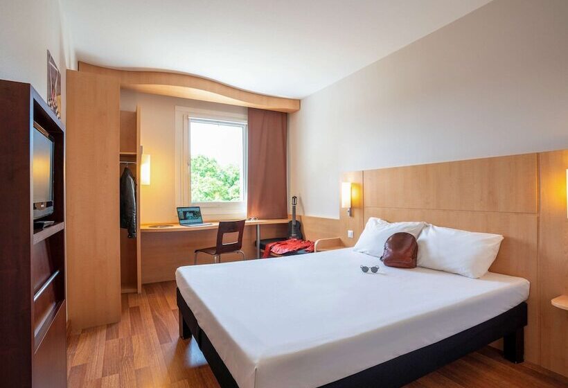 Номер Стандарт Двуспальная Кровать, Ibis Hotel Plzeň