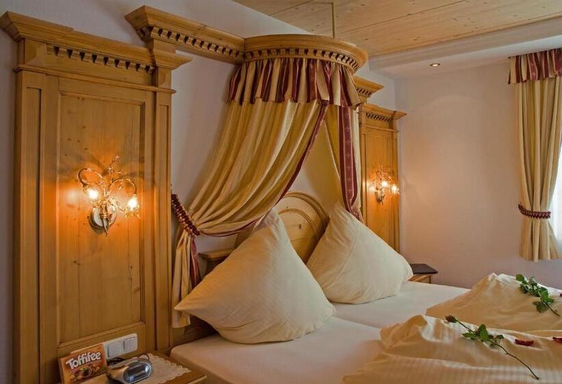Полулюкс с Бассейном, Wellness & Landhotel Prinz  Wellness & Romantik