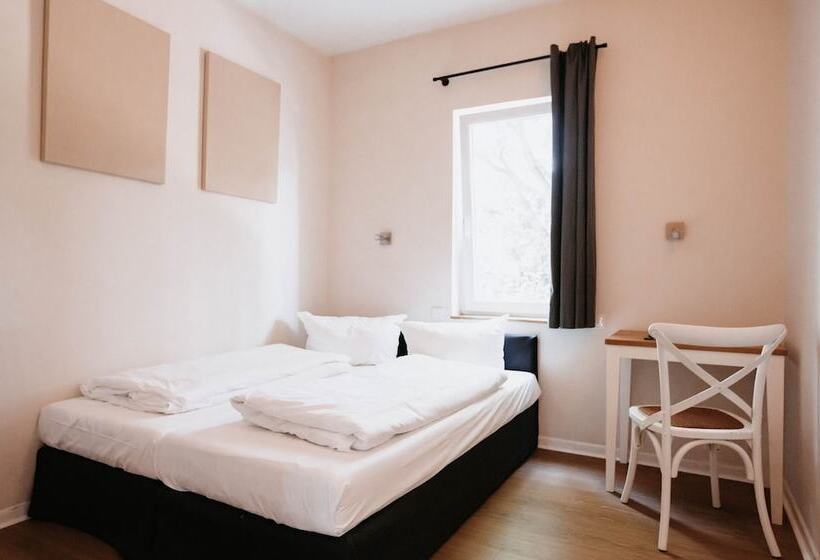 带共用浴室的标准房间, Arcade Hotel & Hostel Hamburg
