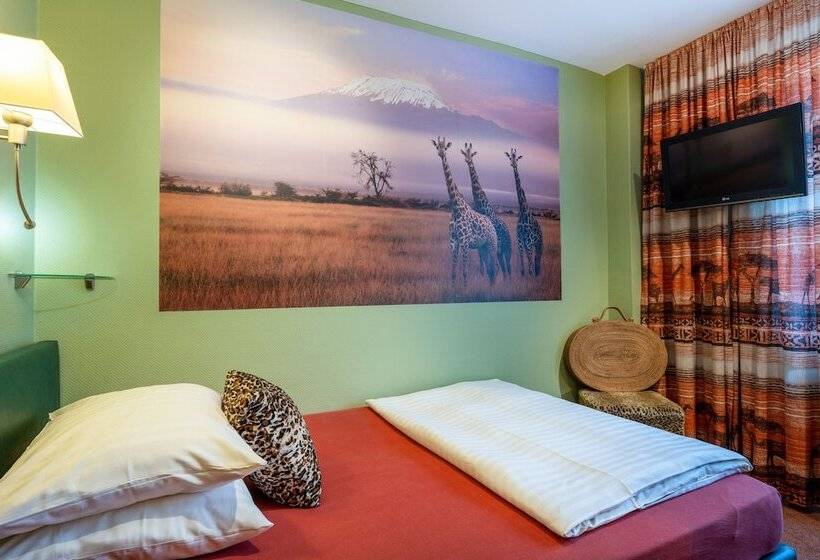Quarto Estandar Individual, Arosa Dusseldorf Oberkassel