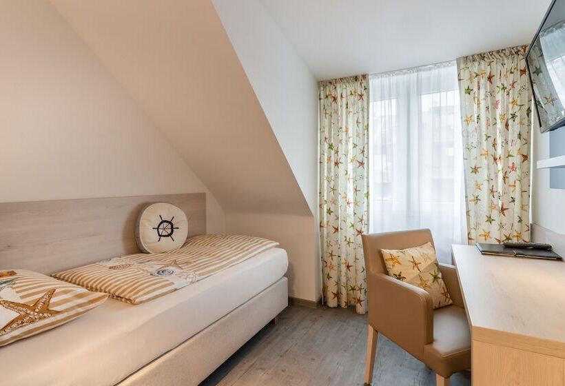 Quarto Estandar Individual, Arosa Dusseldorf Oberkassel