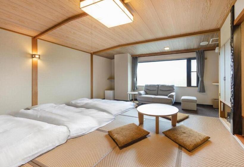 Четырехместный Номер Стандарт, Kiki Shiretoko Natural Resort