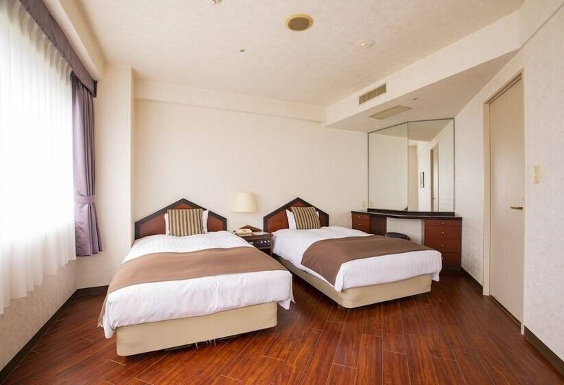 Quarto Deluxe, Otaru Asari Classe