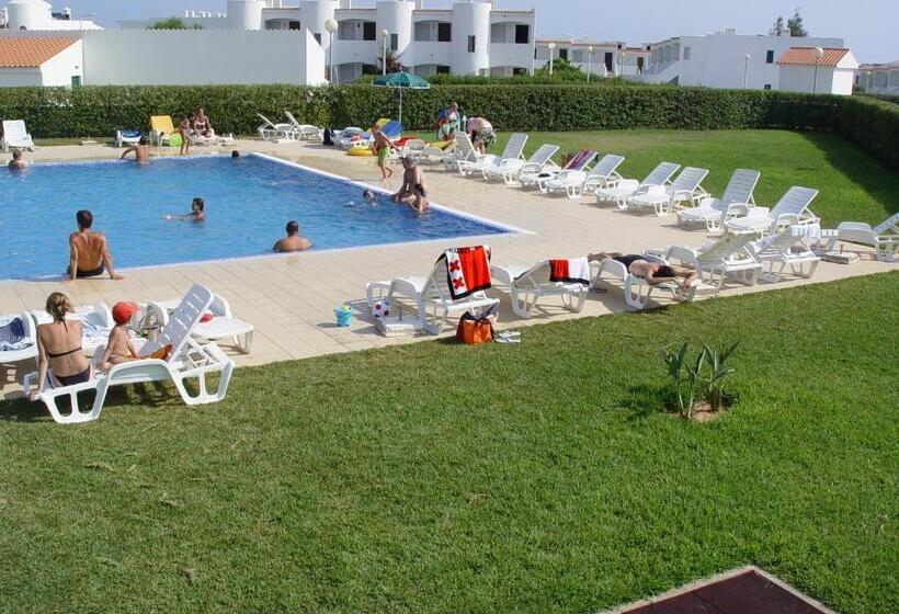 Apartamento Dúplex 2 Dormitorios, Quinta Das Figueirinhas & Quintinha Village