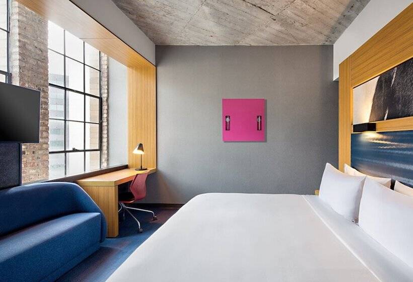 스위트, Aloft Dallas Downtown