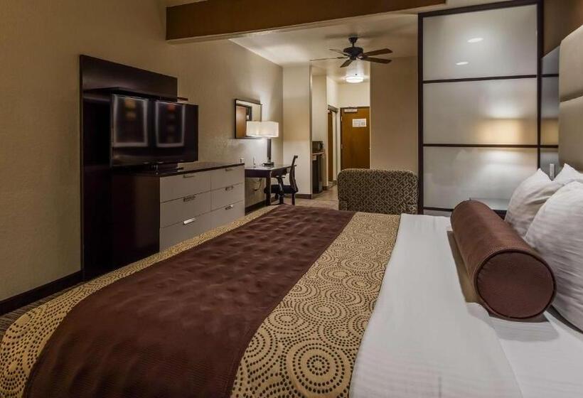 סוויטה, Best Western Plus Lackland Hotel And Suites
