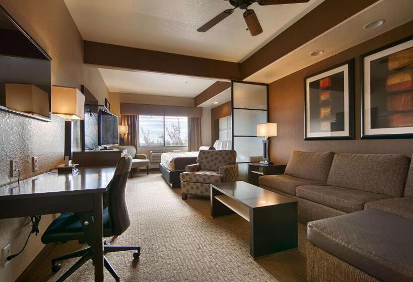 סוויטה מותאמת לאדם עם מוגבלויות, Best Western Plus Lackland Hotel And Suites
