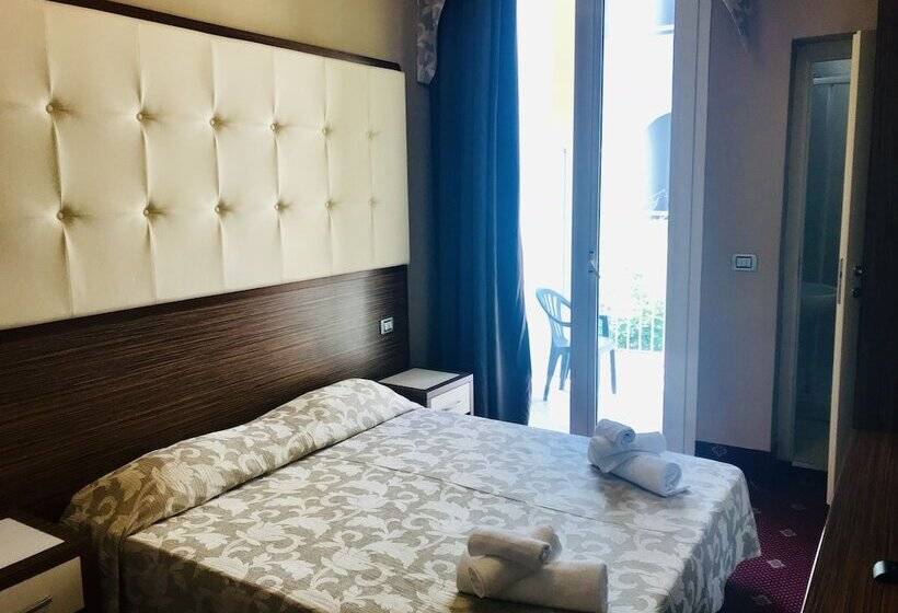 اتاق استاندارد, In