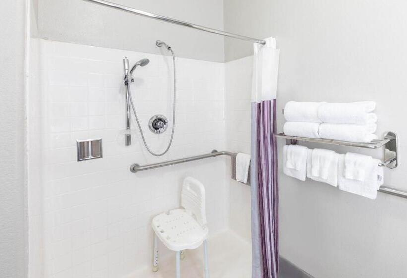 Номер Deluxe Адаптированный для Инвалидов, La Quinta By Wyndham Port Lavaca