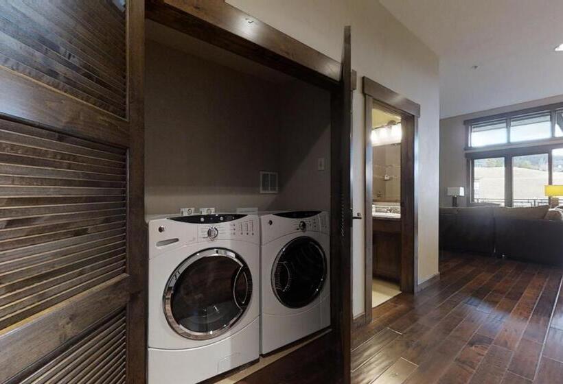 带3个卧室的公寓, Trailhead Lodge 4100