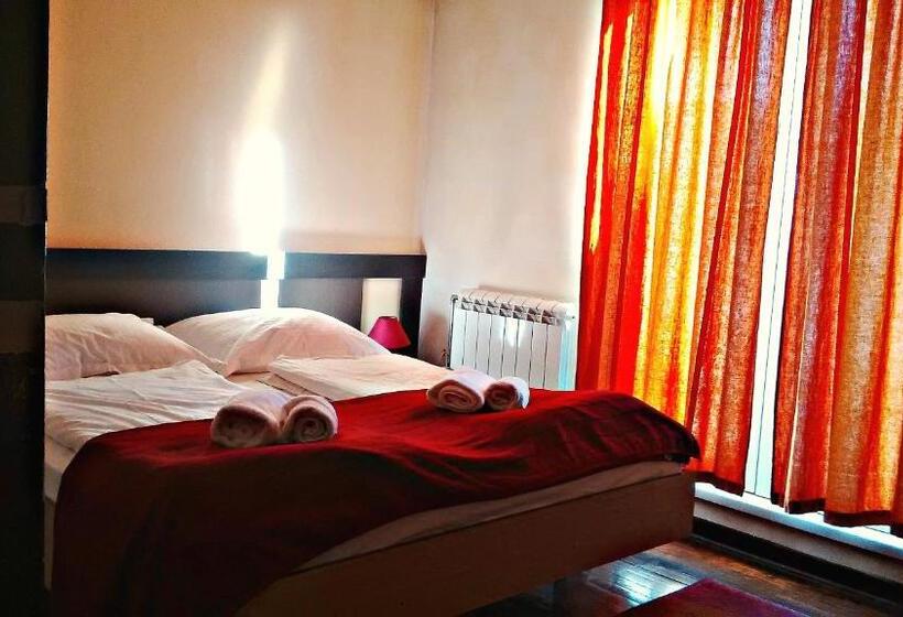 اتاق استاندارد یک تخته با بالکن, Vila Senjak