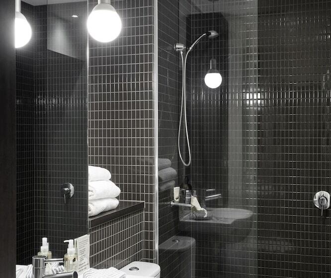 스탠다드 스튜디오, Punthill South Yarra Grand