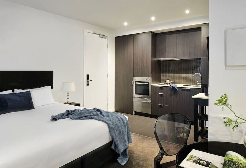 스탠다드 스튜디오, Punthill South Yarra Grand