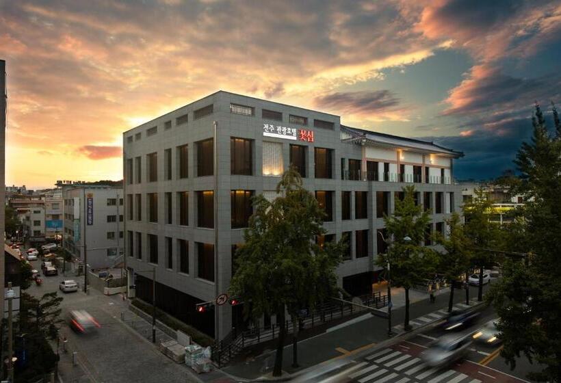 غرفة ديلوكس عائلية, Jeonju Tourist Hotel Kkotsim
