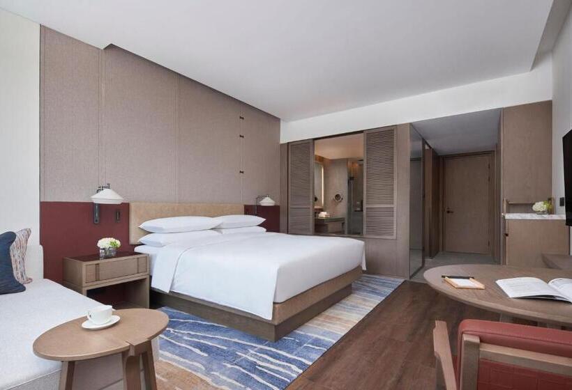 اتاق استاندارد با تخت بزرگ, Beijing Marriott Hotel Yanqing