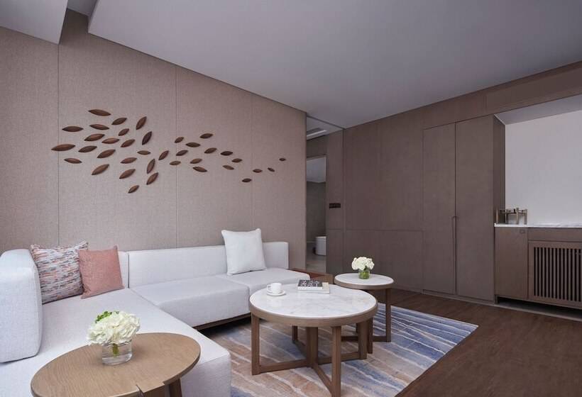 سوییت لوکس, Beijing Marriott Hotel Yanqing