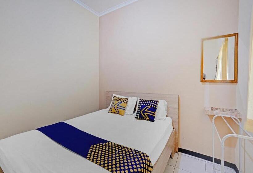 חדר אקונומי, Spot On 90622  Galaksi