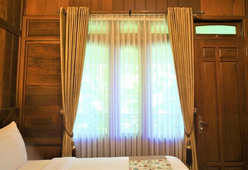 家庭间, Kasuari Exotic Resort Magelang