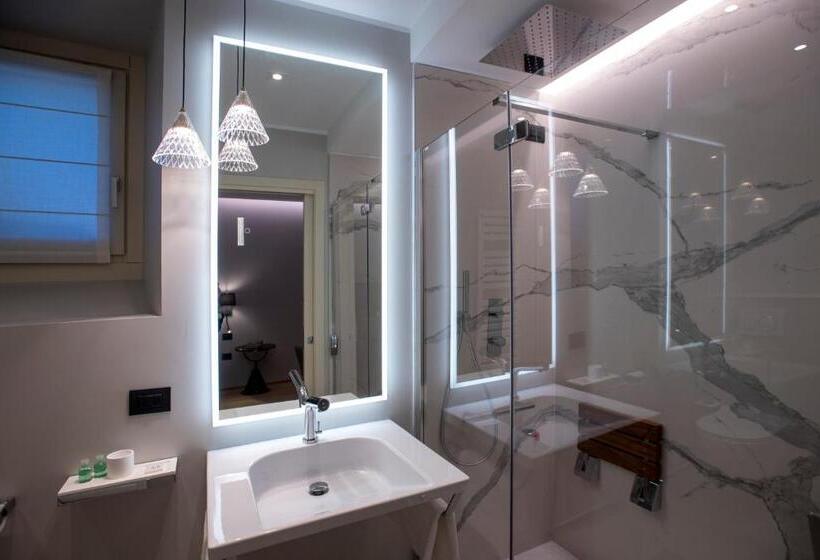 Quarto Estandar com Hidromassagem, Civiico