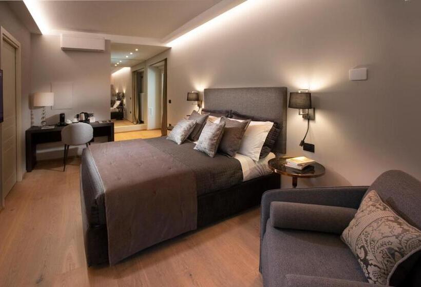 Quarto Estandar com Hidromassagem, Civiico