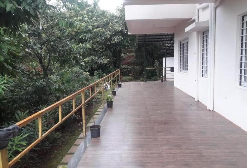 家庭间, Machan Villa