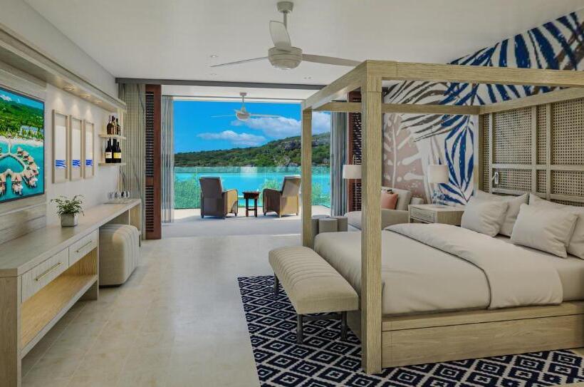 اتاق لوکس با چشم‌انداز دریا, Sandals Royal Curacao All Inclusive Couples Only