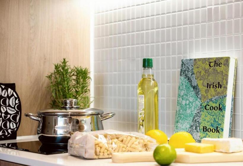 Студия Superior, Wilde Aparthotels London Paddington
