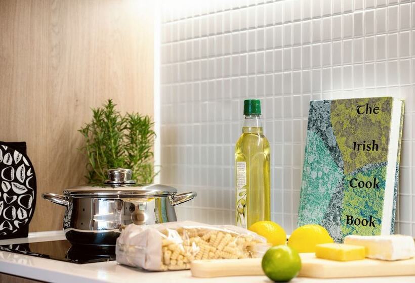 Студия Стандарт, Wilde Aparthotels London Paddington
