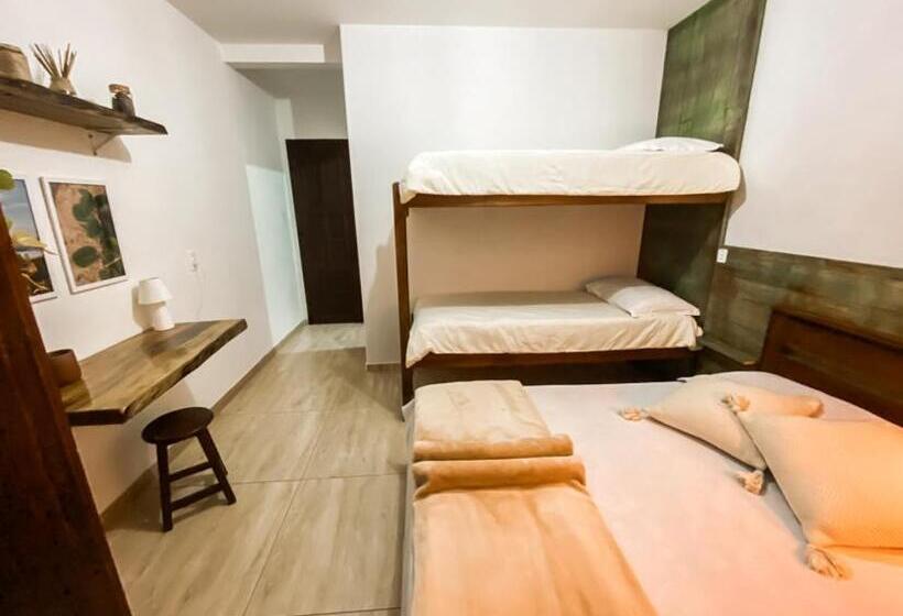 4인용 스탠다드 룸, Babitonga Hostel   100m Da Prainha